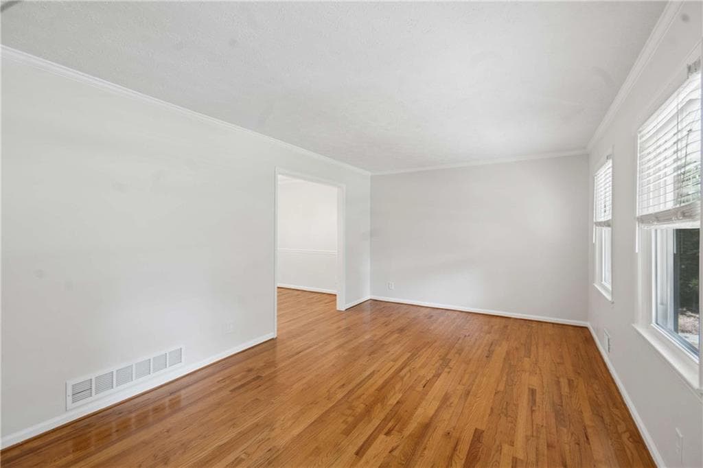 4 bedroom, 3 bathroom, 2,124 sq ft single family residence for sale at 2264 Hylaea Road, Tucker, GA 30084 — photo 9