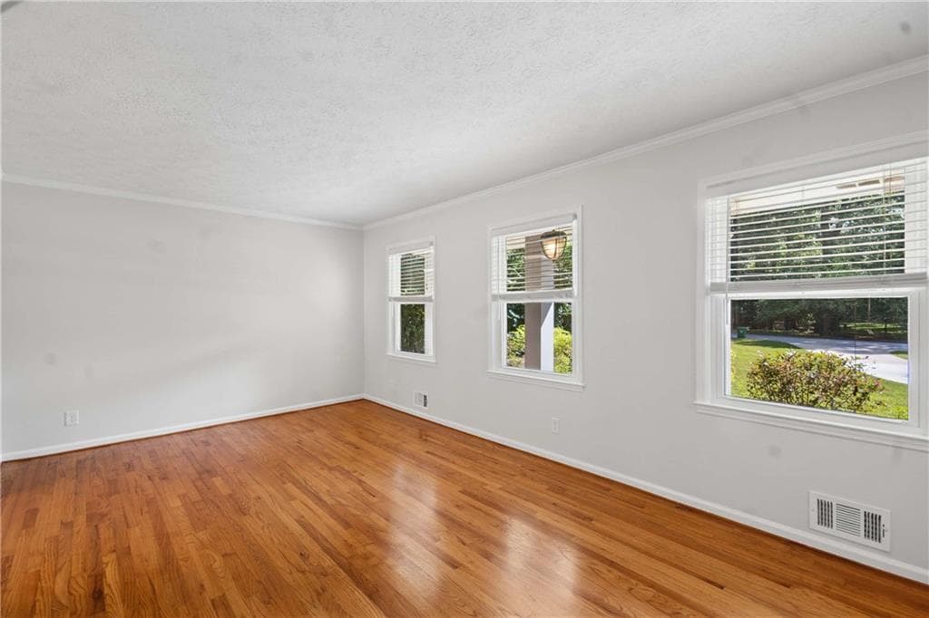 4 bedroom, 3 bathroom, 2,124 sq ft single family residence for sale at 2264 Hylaea Road, Tucker, GA 30084 — photo 10