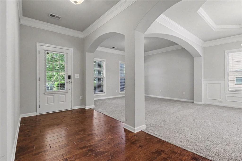 4 bedroom, 3 bathroom, 2,676 sq ft single family residence for sale at 4640 Pleasant Woods Drive, Cumming, GA 30028 — photo 4