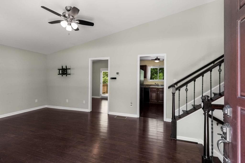 3 bedroom, 2 bathroom, 1,467 sq ft single family residence for rent at 1741 Branch View Drive, Marietta, GA 30062 for $2,300 a month — photo 4