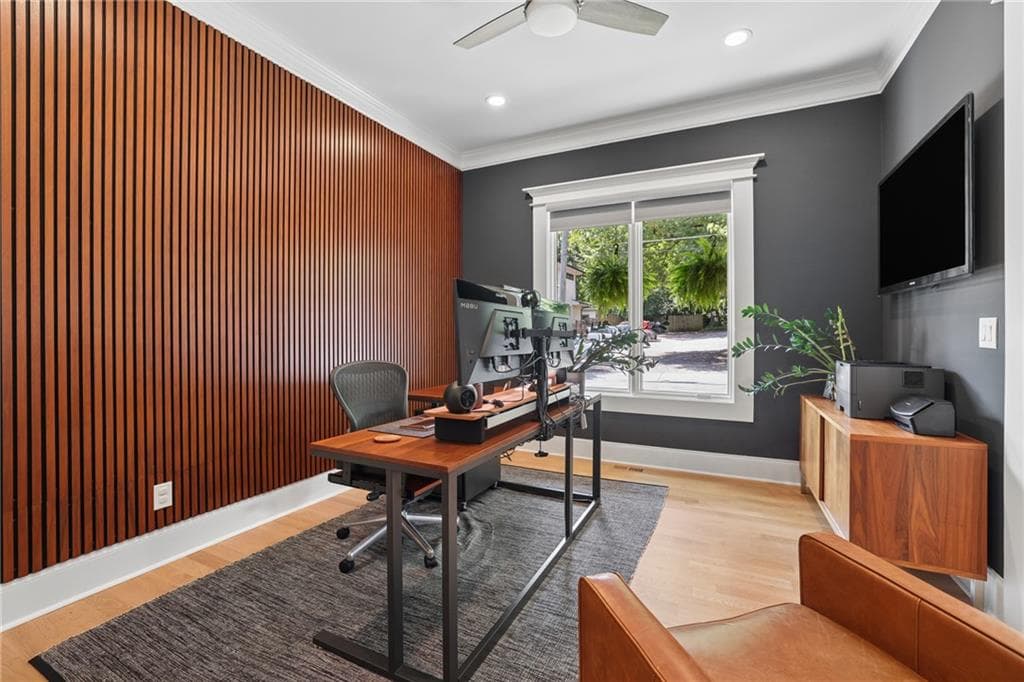 4 bedroom, 3 bathroom, 2,542 sq ft single family residence for sale at 616 Fortune Place, Atlanta, GA 30312 — photo 8