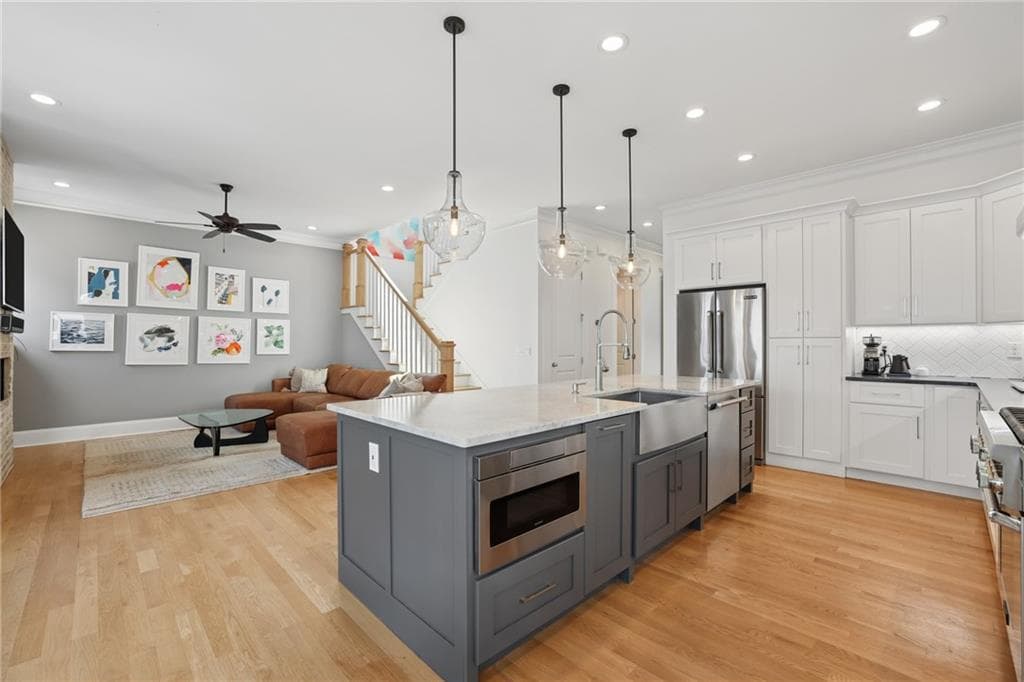 4 bedroom, 3 bathroom, 2,542 sq ft single family residence for sale at 616 Fortune Place, Atlanta, GA 30312 — photo 5