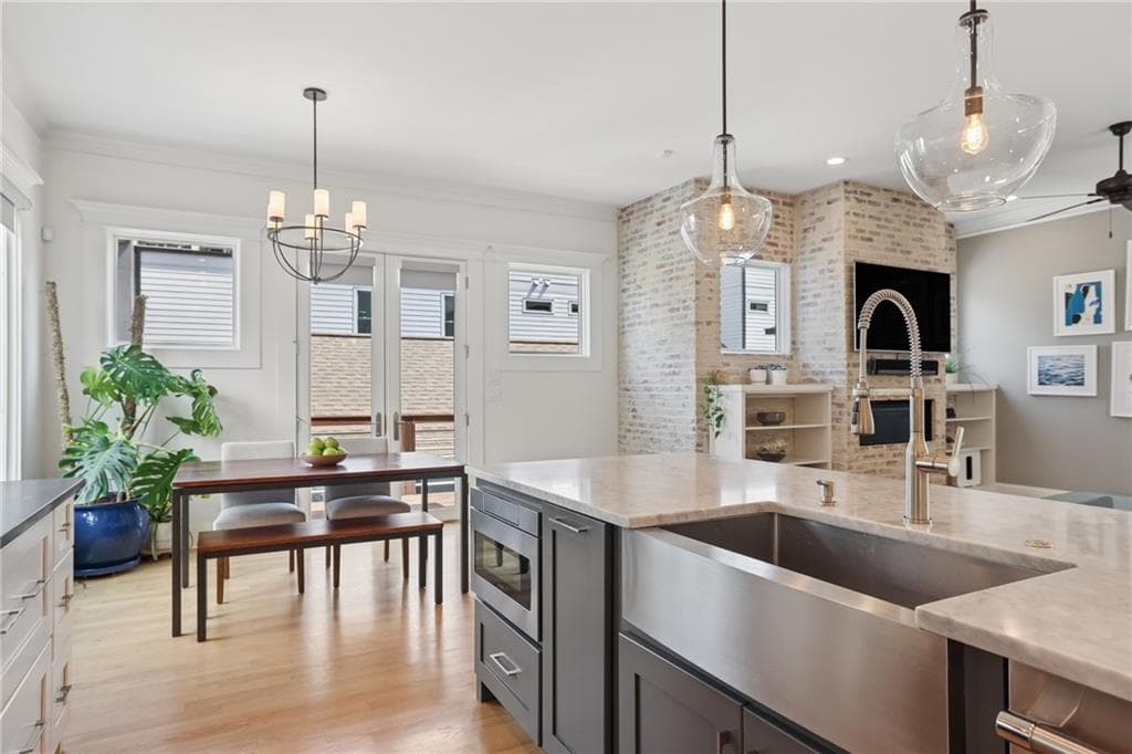 4 bedroom, 3 bathroom, 2,542 sq ft single family residence for sale at 616 Fortune Place, Atlanta, GA 30312 — photo 6
