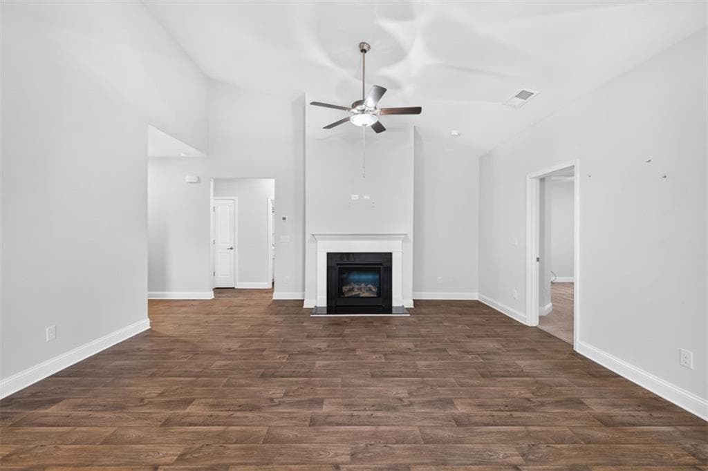 3 bedroom, 2 bathroom, 1,457 sq ft single family residence for sale at 832 Hidden Hollow Circle, Commerce, GA 30529 — photo 8