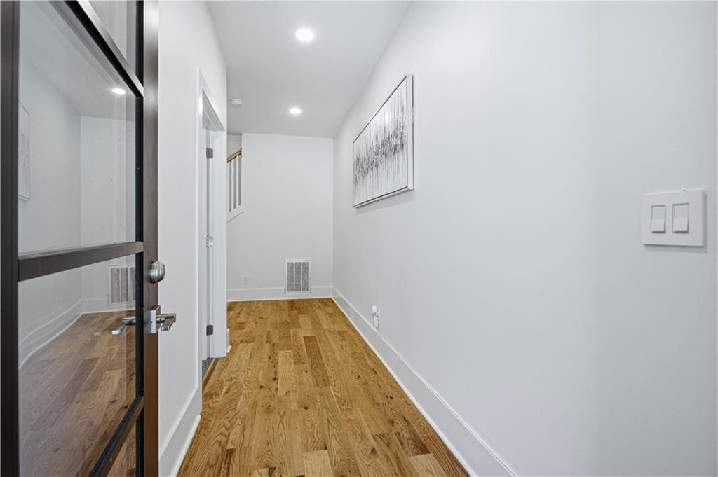 4 bedroom, 4 bathroom, 4,780 sq ft single family residence under contract at 2087 Glenwood Avenue, Atlanta, GA 30316 — photo 8