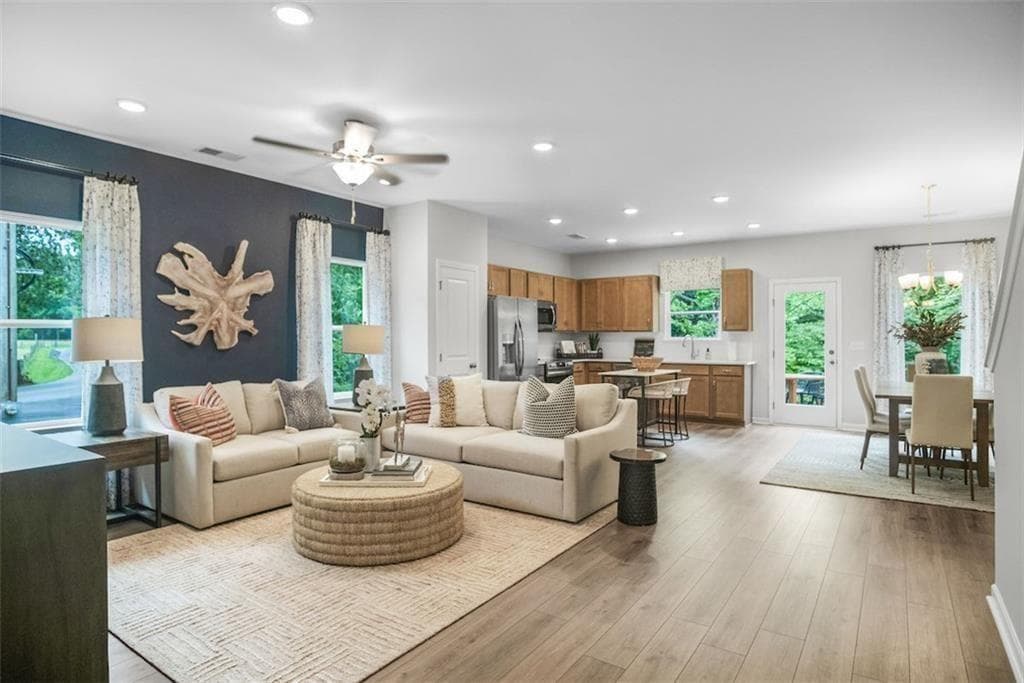 3 bedroom, 3 bathroom, 1,785 sq ft townhouse for sale at 138 Alameda Street 101, Loganville, GA 30052 — photo 2
