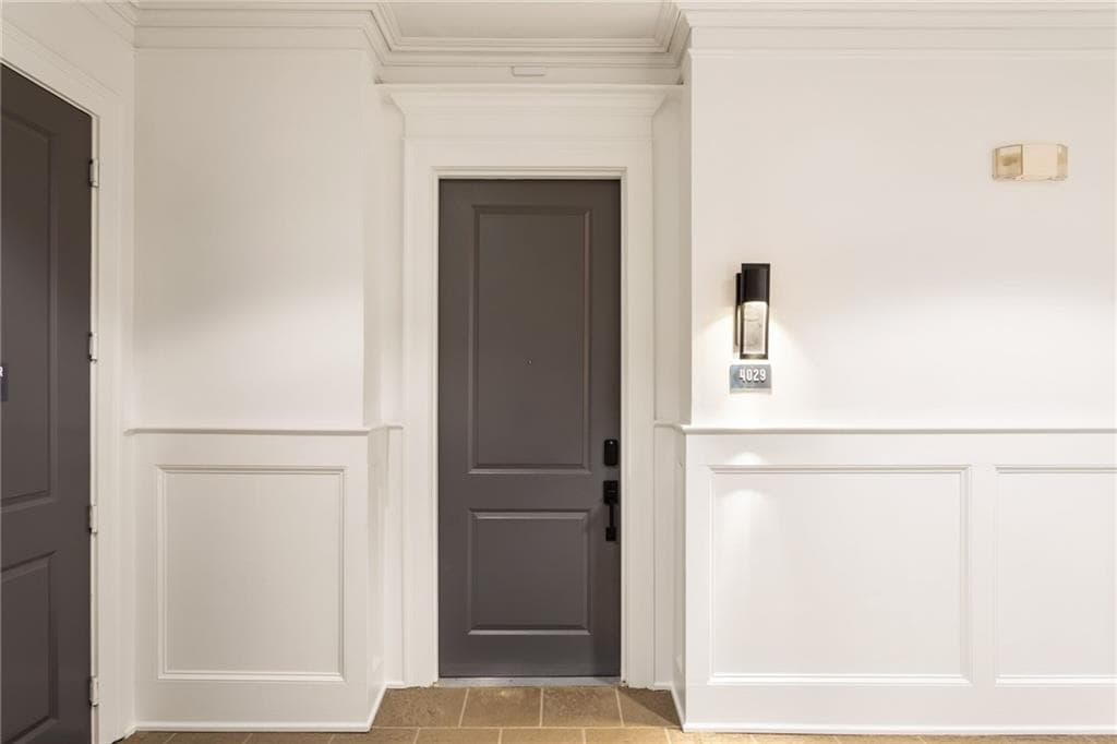 1 bedroom, 1 bathroom, 916 sq ft condominium for sale at 625 Piedmont Avenue 4029, Atlanta, GA 30308 — photo 2