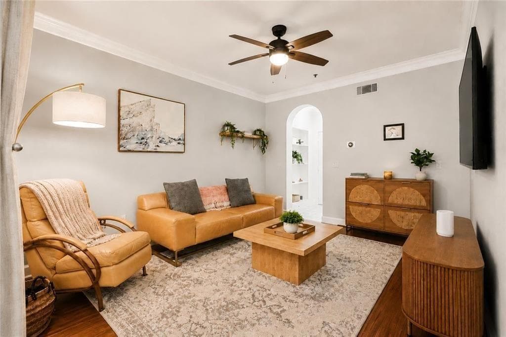 1 bedroom, 1 bathroom, 919 sq ft condominium for rent at 3777 Peachtree Road 1105, Atlanta, GA 30319 for $1,895 a month — photo 2
