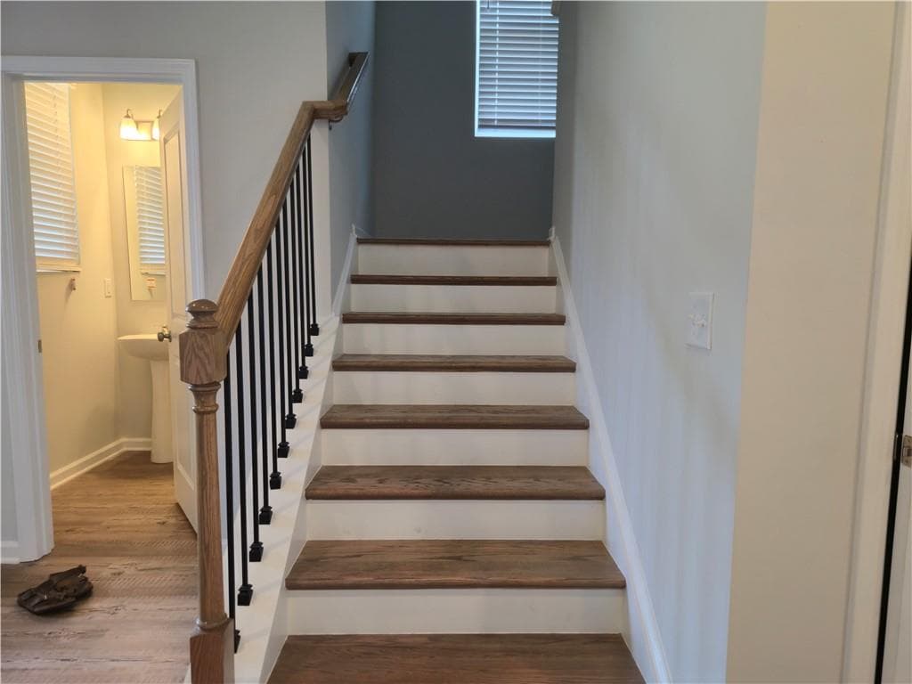 3 bedroom, 3 bathroom, 2,452 sq ft single family residence for sale at 2101 Ecoland Drive, Grayson, GA 30017 — photo 8