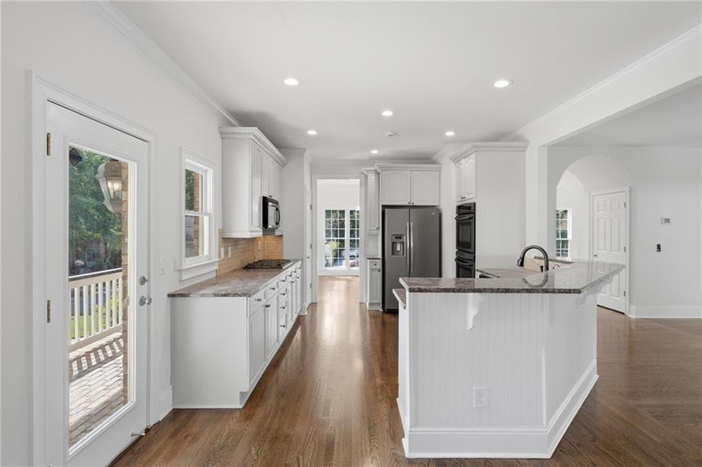 4 bedroom, 4 bathroom, 2,521 sq ft single family residence for sale at 4954 Dovecote Trail, Suwanee, GA 30024 — photo 8