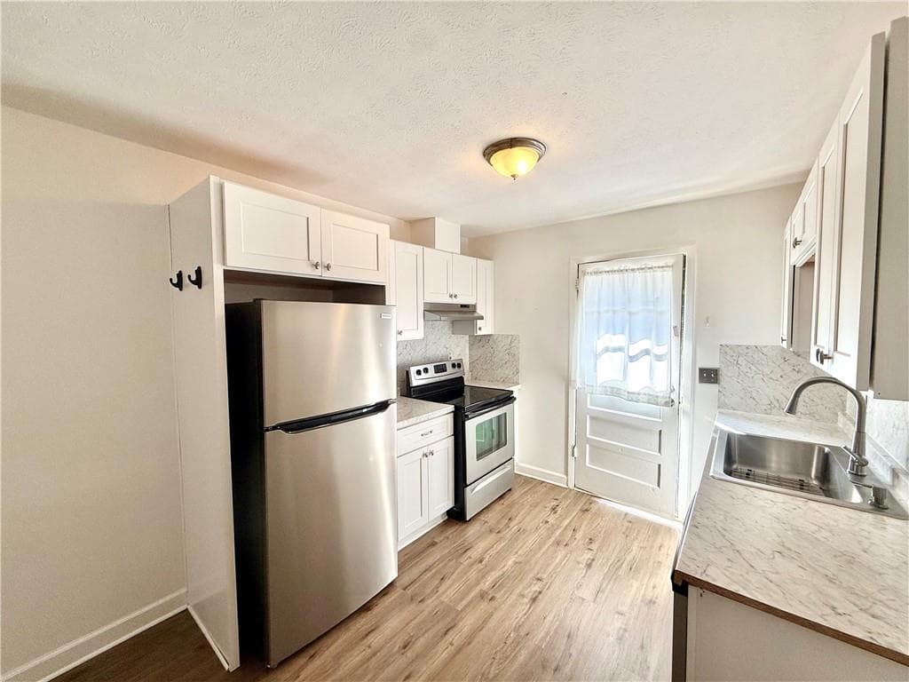 2 bedroom, 1 bathroom, 850 sq ft duplex for rent at 2908 Skyland Drive, Brookhaven, GA 30341 for $1,575 a month — photo 8