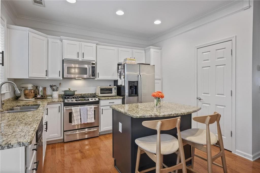 3 bedroom, 4 bathroom, 1,857 sq ft townhouse for sale at 2299 Limehurst Drive 23, Atlanta, GA 30319 — photo 8