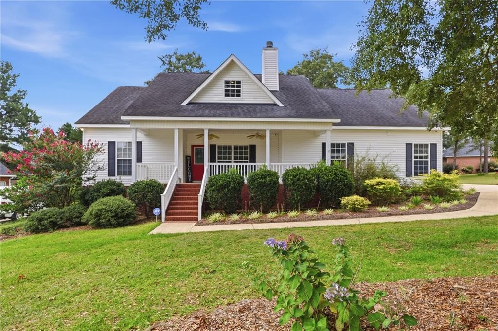5 bedroom, 3 bathroom, 2,715 sq ft single family residence for sale at 132 Hidden Creek Circle, Lizella, GA 31052
