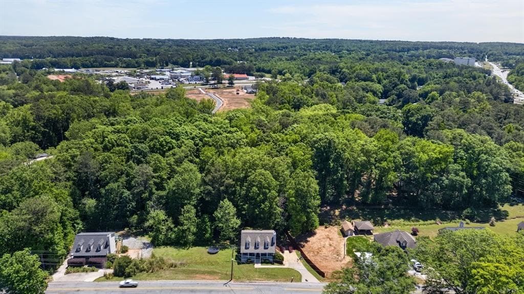 3 bedroom, 3 bathroom, 2,546 sq ft single family residence under contract at 132 Sunrise Strip, Carrollton, GA 30117 — photo 3