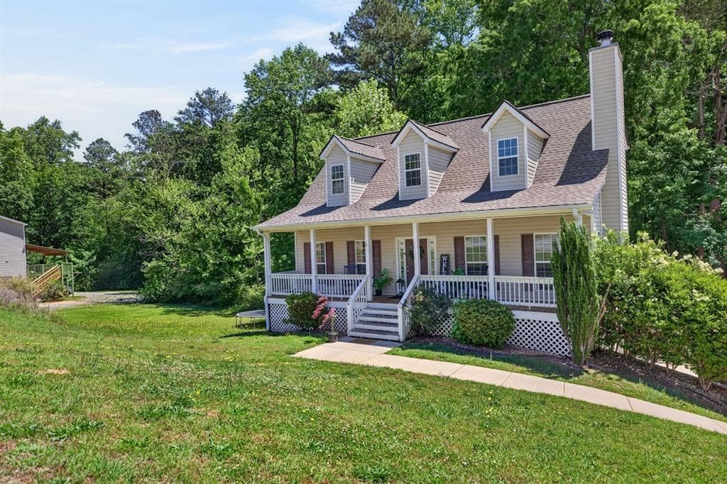 3 bedroom, 3 bathroom, 2,546 sq ft single family residence under contract at 132 Sunrise Strip, Carrollton, GA 30117 — photo 4