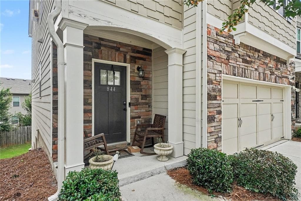 3 bedroom, 3 bathroom, 1,946 sq ft single family residence for sale at 844 Venture Way, Winston, GA 30331 — photo 7