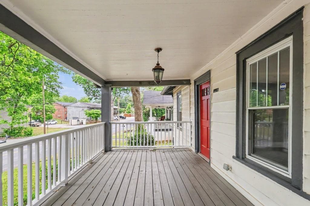 4 bedroom, 4 bathroom, 2,400 sq ft single family residence for sale at 3181 Church Street, Atlanta, GA 30344 — photo 7