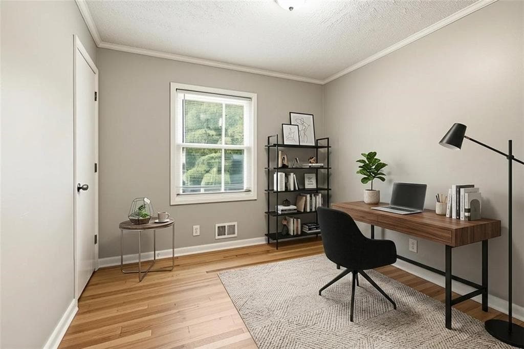 3 bedroom, 2 bathroom, 1,075 sq ft single family residence for sale at 928 Magna Carta Drive, Atlanta, GA 30318 — photo 6