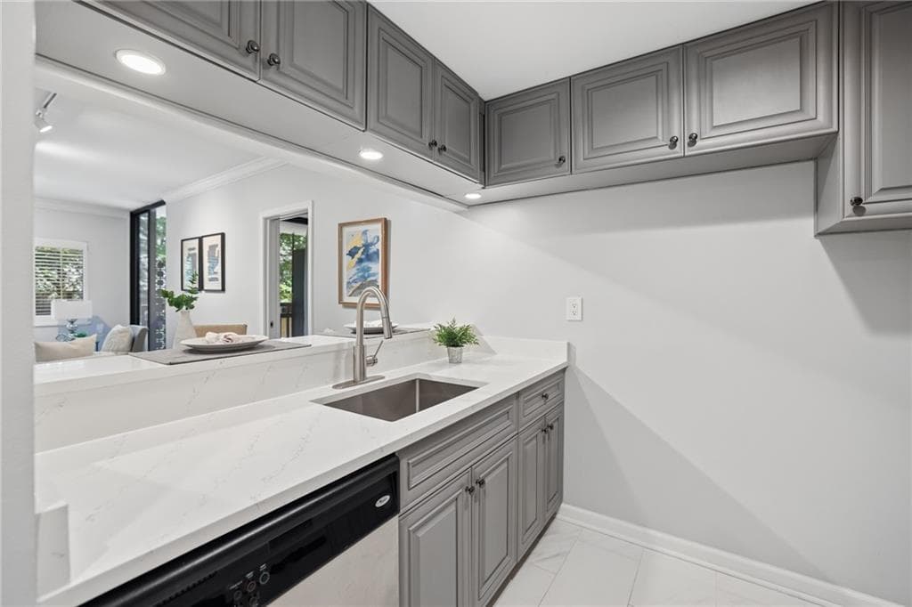 2 bedroom, 2 bathroom, 1,015 sq ft condominium for sale at 1130 Piedmont Avenue 408, Atlanta, GA 30309 — photo 6