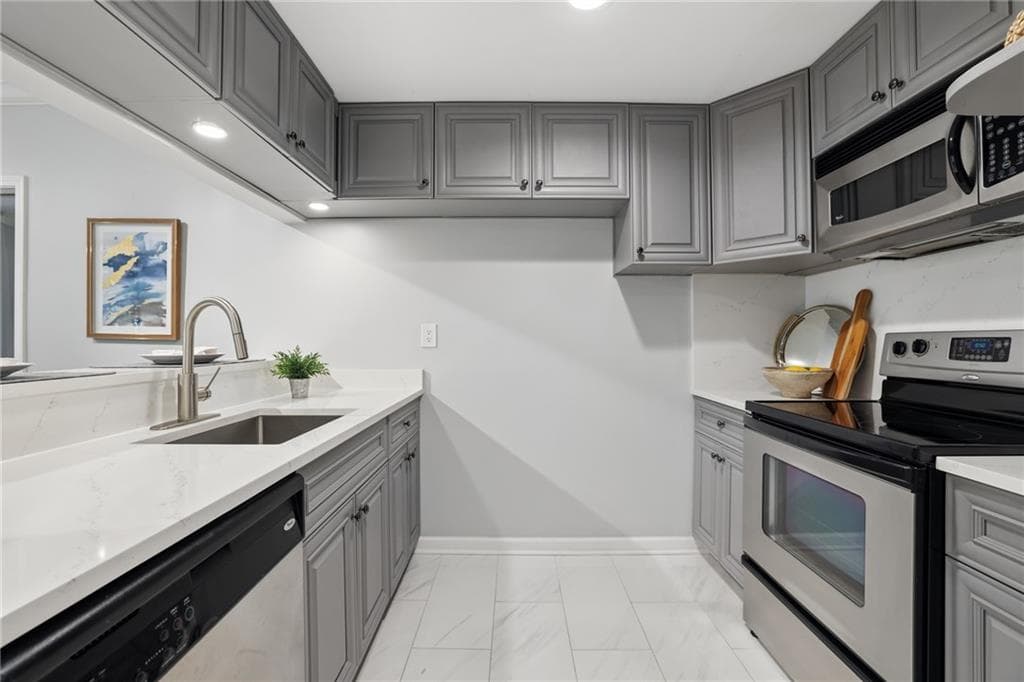 2 bedroom, 2 bathroom, 1,015 sq ft condominium for sale at 1130 Piedmont Avenue 408, Atlanta, GA 30309 — photo 7