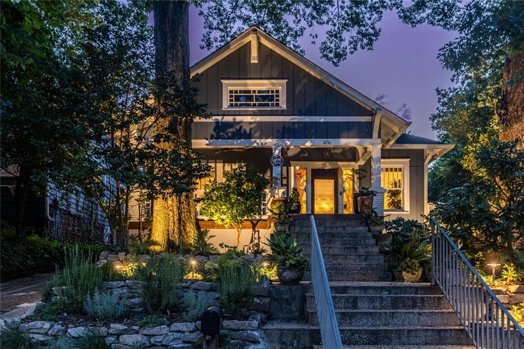 3 bedroom, 2 bathroom, 2,676 sq ft single family residence under contract at 476 Sterling Street, Atlanta, GA 30307 — photo 5