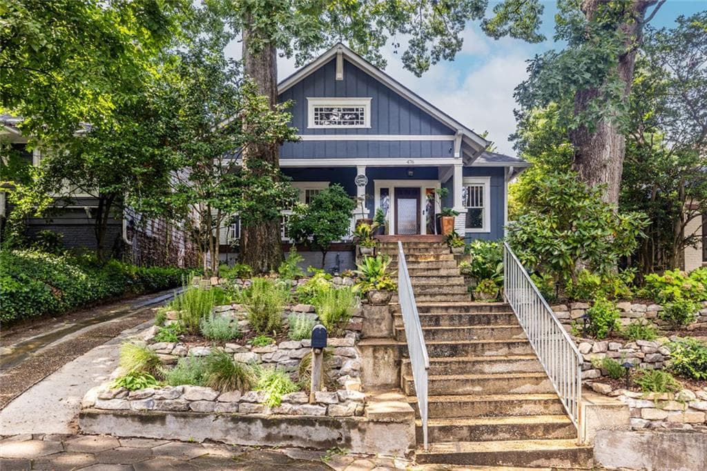 3 bedroom, 2 bathroom, 2,676 sq ft single family residence under contract at 476 Sterling Street, Atlanta, GA 30307 — photo 6