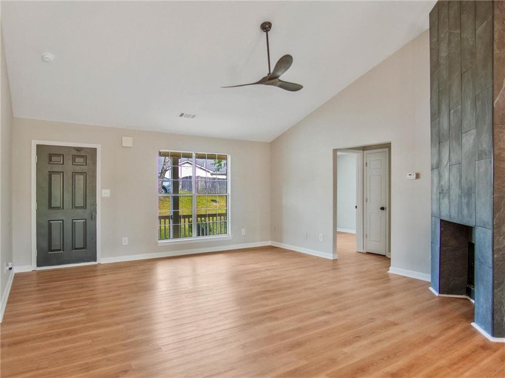 3 bedroom, 3 bathroom, 1,340 sq ft single family residence for sale at 5603 Eagles Feather Lane, Riverdale, GA 30274 — photo 7