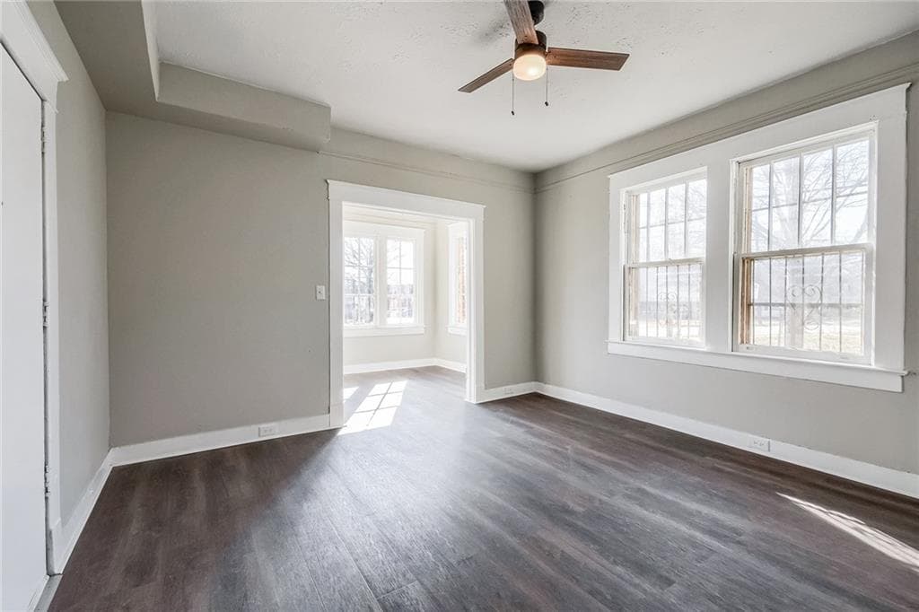 2 bedroom, 1 bathroom, 944 sq ft apartment for rent at 1445 Lucile Avenue 3, Atlanta, GA 30310 for $1,400 a month — photo 8