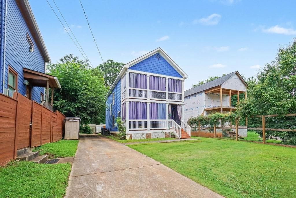 3 bedroom, 3 bathroom, 1,639 sq ft single family residence for sale at 594 Parsons Street, Atlanta, GA 30314 — photo 3