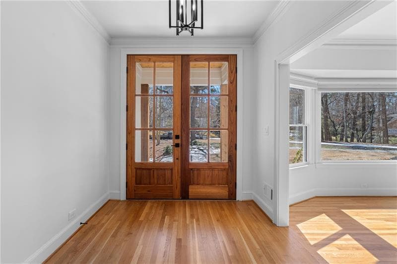 5 bedroom, 4 bathroom, 5,186 sq ft single family residence for rent at 350 Kelson Drive, Atlanta, GA 30327 for $8,995 a month — photo 3