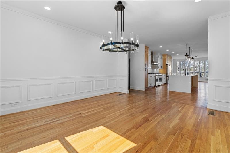 5 bedroom, 4 bathroom, 5,186 sq ft single family residence for rent at 350 Kelson Drive, Atlanta, GA 30327 for $8,995 a month — photo 7