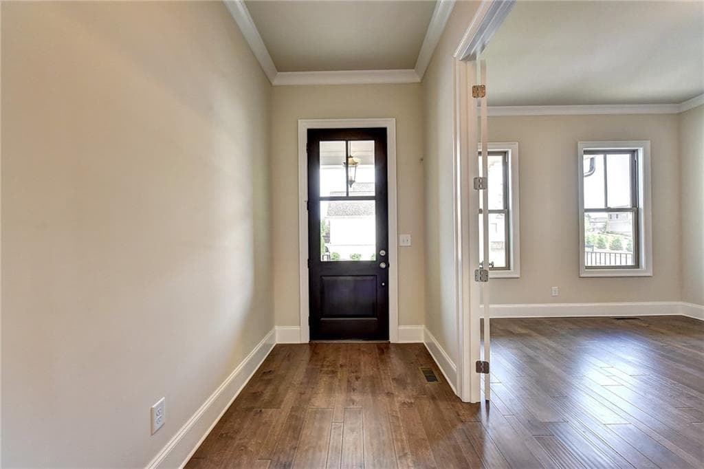 5 bedroom, 5 bathroom, 4,113 sq ft single family residence under contract at 10005 Grandview Square, Johns Creek, GA 30097 — photo 6