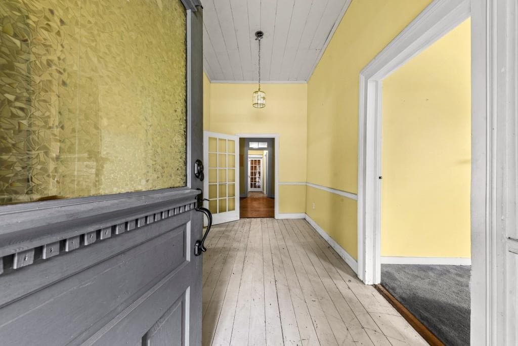 3 bedroom, 2 bathroom, 2,001 sq ft single family residence for sale at 1047 Dixie Road, Covington, GA 30014 — photo 7