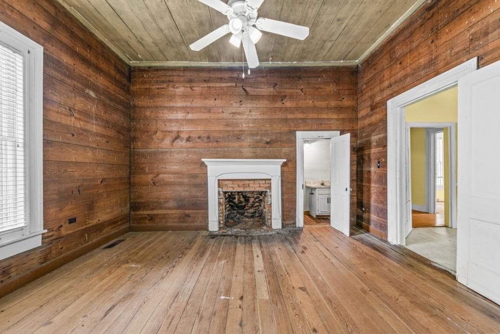 3 bedroom, 2 bathroom, 2,001 sq ft single family residence for sale at 1047 Dixie Road, Covington, GA 30014 — photo 10
