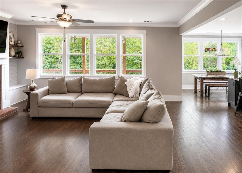 4 bedroom, 4 bathroom, 3,340 sq ft single family residence for sale at 5171 Glen Forrest, Flowery Branch, GA 30542 — photo 3