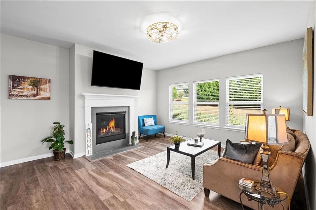 3 bedroom, 2 bathroom, 1,933 sq ft single family residence for sale at 510 Appalachian Place, Canton, GA 30114 — photo 5