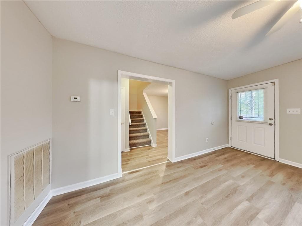 3 bedroom, 3 bathroom, 1,552 sq ft single family residence for rent at 729 Cooper Street, Atlanta, GA 30315 for $1,525 a month — photo 2