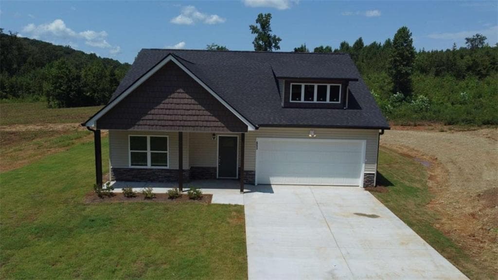3 bedroom, 2 bathroom, 1,917 sq ft single family residence for sale at 653 Dortch Road, Eastanollee, GA 30538
