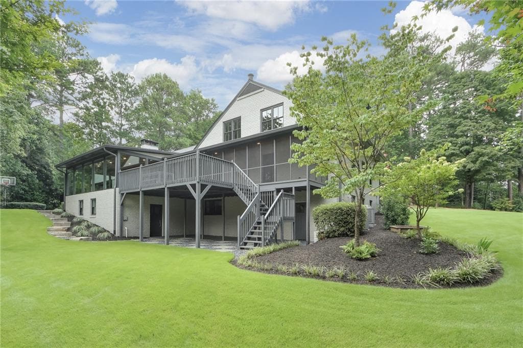 4 bedroom, 5 bathroom, 6,489 sq ft single family residence under contract at 350 Shadowlawn Road, Marietta, GA 30067 — photo 4