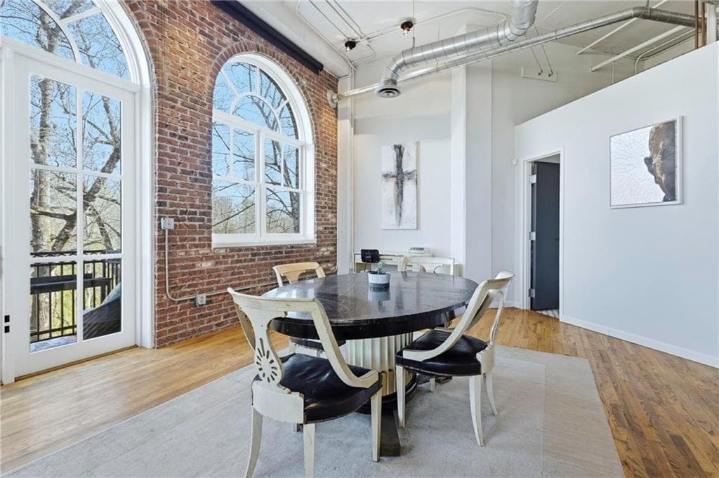 1 bedroom, 2 bathroom, 1,232 sq ft condominium for sale at 3235 Roswell Road 705, Atlanta, GA 30305 — photo 9