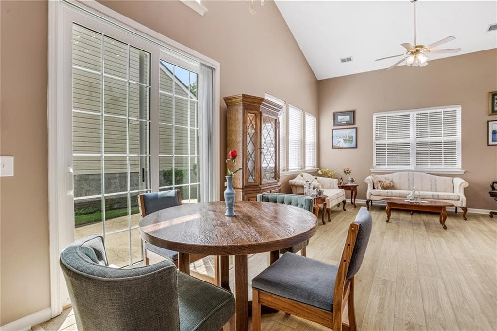 2 bedroom, 3 bathroom, 1,298 sq ft single family residence for sale at 141 W Oaks Place, Woodstock, GA 30188 — photo 9