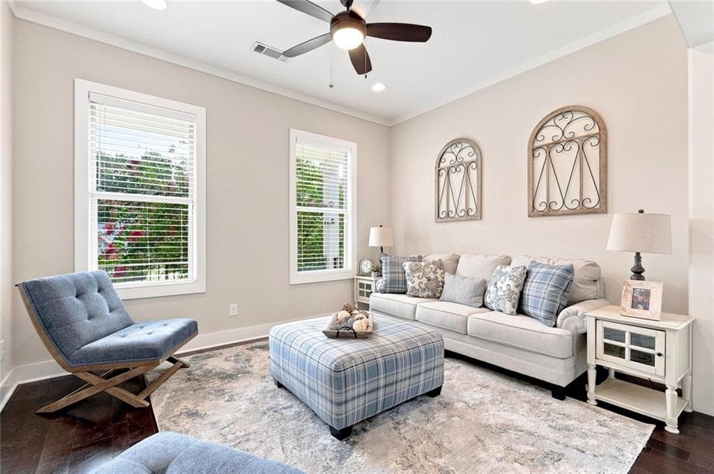 5 bedroom, 5 bathroom, 3,900 sq ft single family residence under contract at 435 Cambria Lane, Lilburn, GA 30047 — photo 6