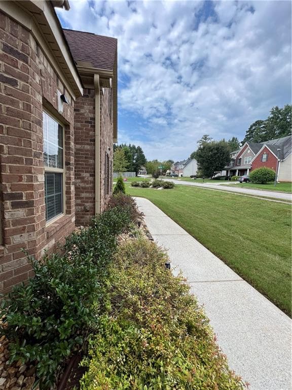 5 bedroom, 3 bathroom, 2,933 sq ft single family residence for rent at 2401 Smoke Court, Conyers, GA 30013 for $2,795 a month — photo 5