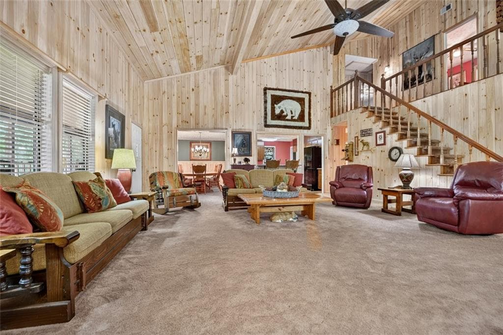 6 bedroom, 2 bathroom, 2,400 sq ft single family residence for sale at 400 Matrix Circle, Ellijay, GA 30540 — photo 8