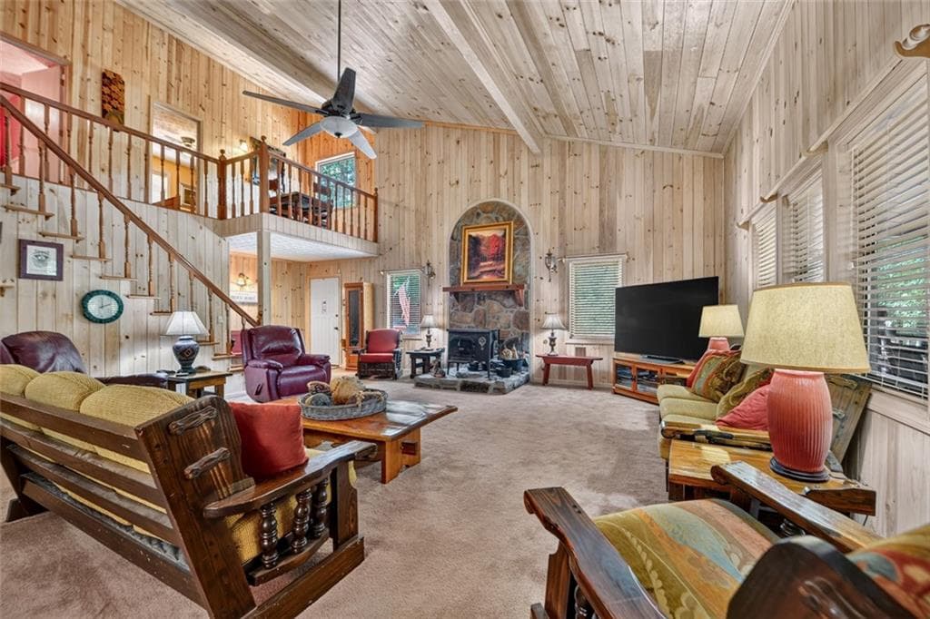 6 bedroom, 2 bathroom, 2,400 sq ft single family residence for sale at 400 Matrix Circle, Ellijay, GA 30540 — photo 9