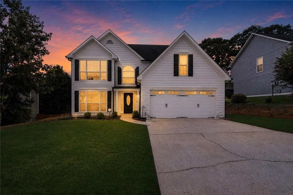 3 bedroom, 3 bathroom, 2,348 sq ft home for sale at 2765 Suwanee Lakes Trail, Suwanee, GA