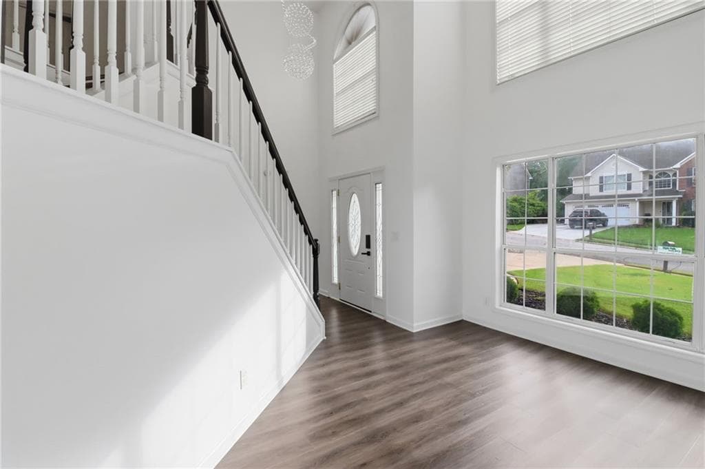 3 bedroom, 3 bathroom, 2,348 sq ft single family residence for sale at 2765 Suwanee Lakes Trail, Suwanee, GA 30024 — photo 10