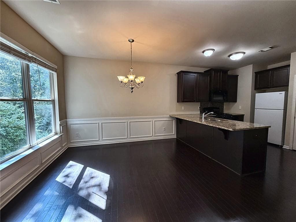 3 bedroom, 2 bathroom, 2,544 sq ft single family residence for rent at 2573 Chimney Hill Place, Austell, GA 30106 for $2,350 a month — photo 5