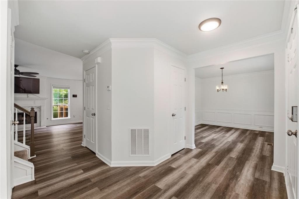 4 bedroom, 3 bathroom, 2,224 sq ft single family residence for sale at 24 Augusta Way, Hiram, GA 30141 — photo 4