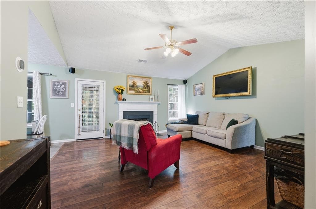 3 bedroom, 2 bathroom, 1,229 sq ft single family residence for sale at 1059 Athena Court, Acworth, GA 30101 — photo 8